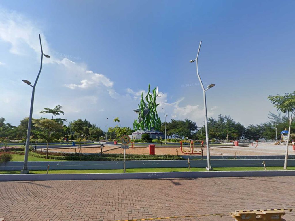 dekat suroboyo park